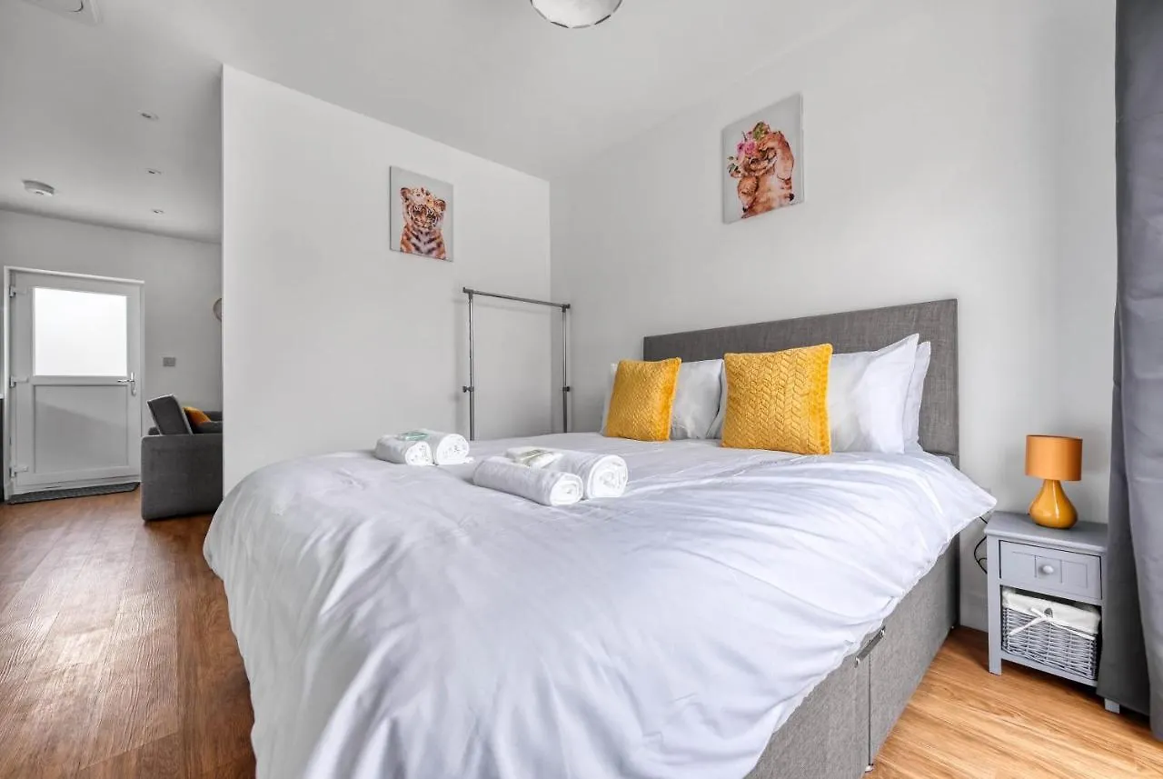Complete Cute Apartment At Northfield Cottage Nottingham United Kingdom