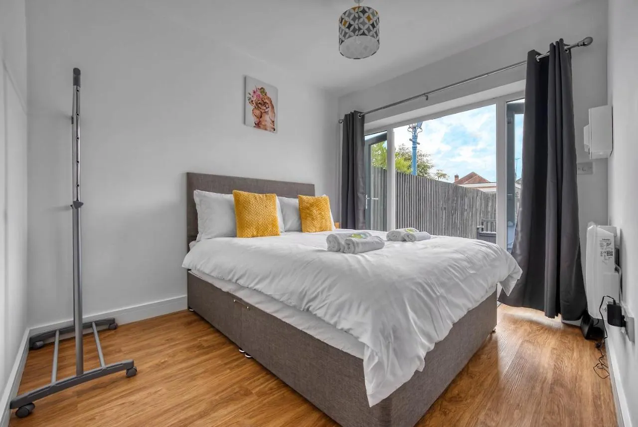 Complete Cute Apartment At Northfield Cottage Nottingham 0*,  United Kingdom